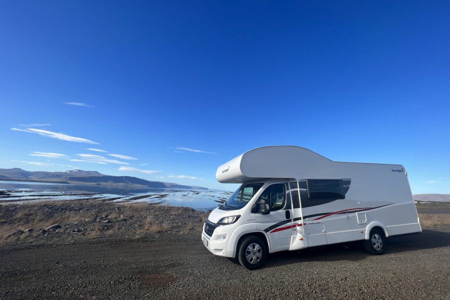 Fiat Ducato Motorhome – 6 Person with Bunk bed